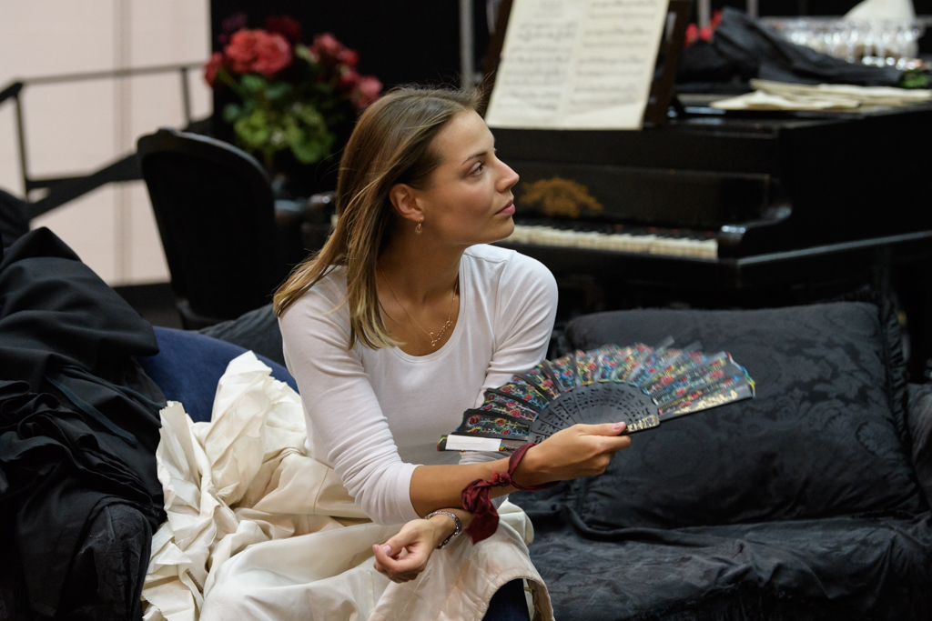 Laura Zigmantaite in rehearsals for La traviata. Scottish Opera 2017. Credit Jane Hobson..jpg