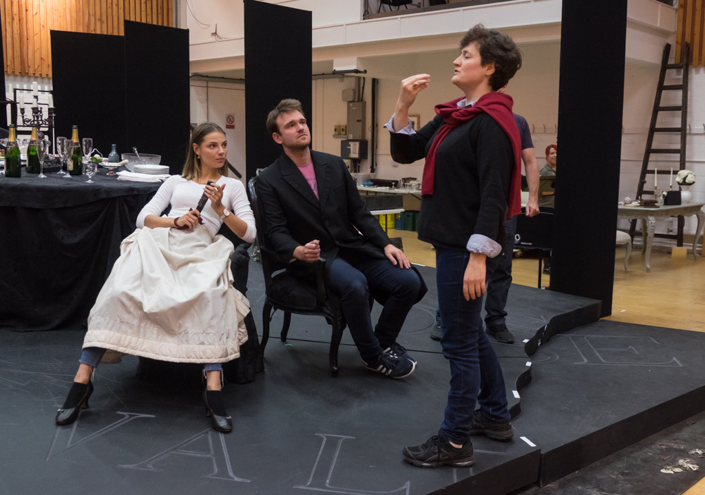 Laura Zigmantaite, Luke Sinclair and Marie Lambert in rehearsals for La traviata. Scottish Opera 2017. Credit Jane Hobson..jpg
