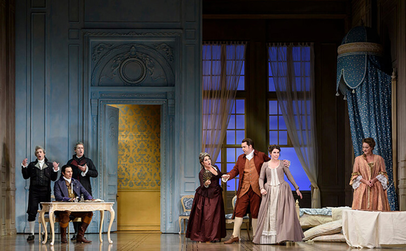 Scottish Opera's The Marriage of Figaro 2016. Credit Bill Cooper.. (3)