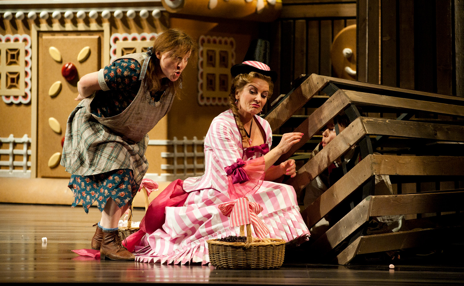 Hansel_and_Gretel_Carousel_Image_04.jpg