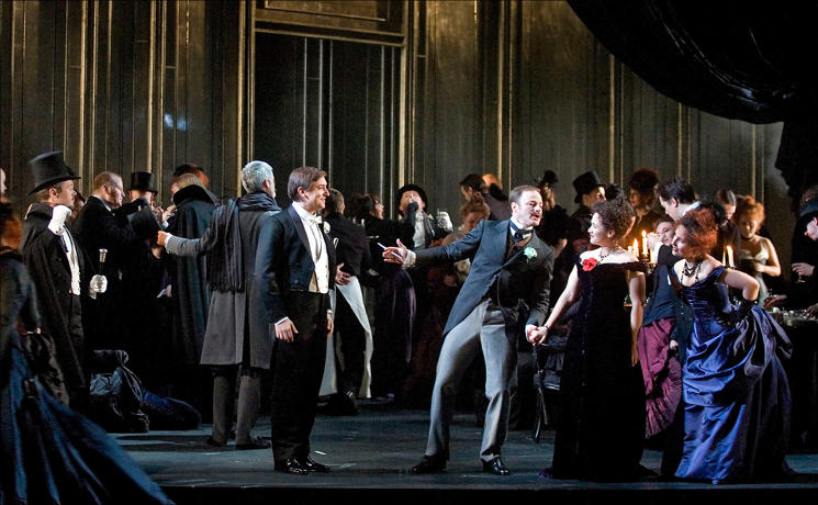 Traviata_Carousel_Image_205.jpg