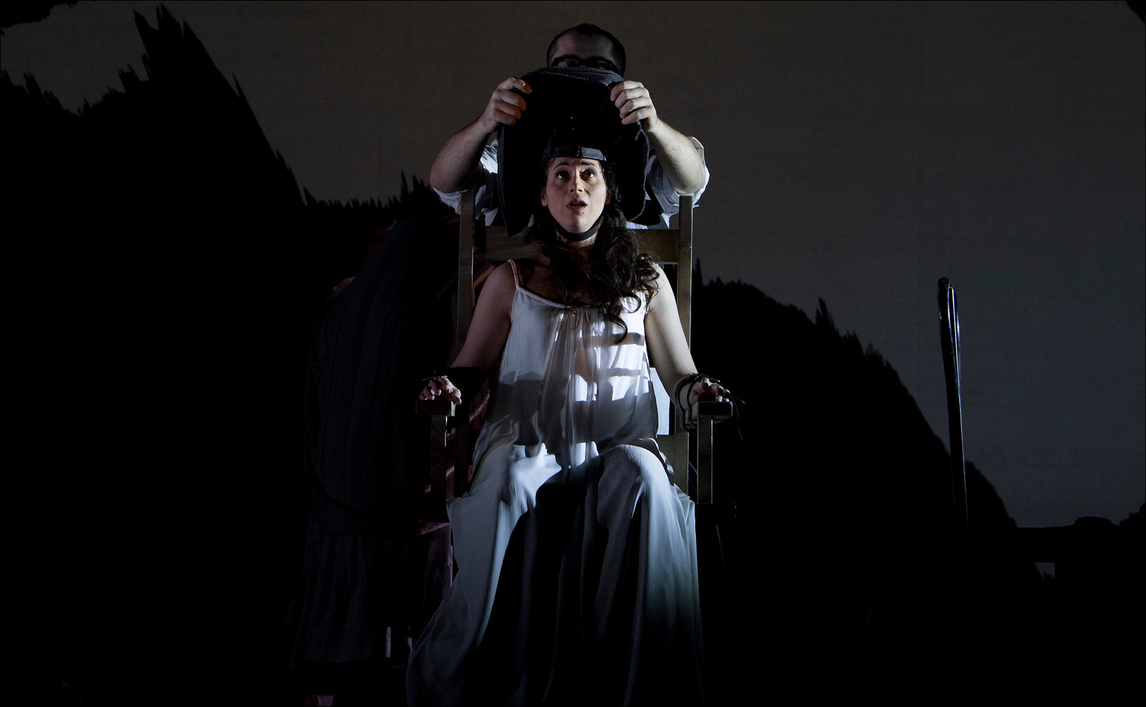 ines_de_castro_Carousel_Image_206.jpg