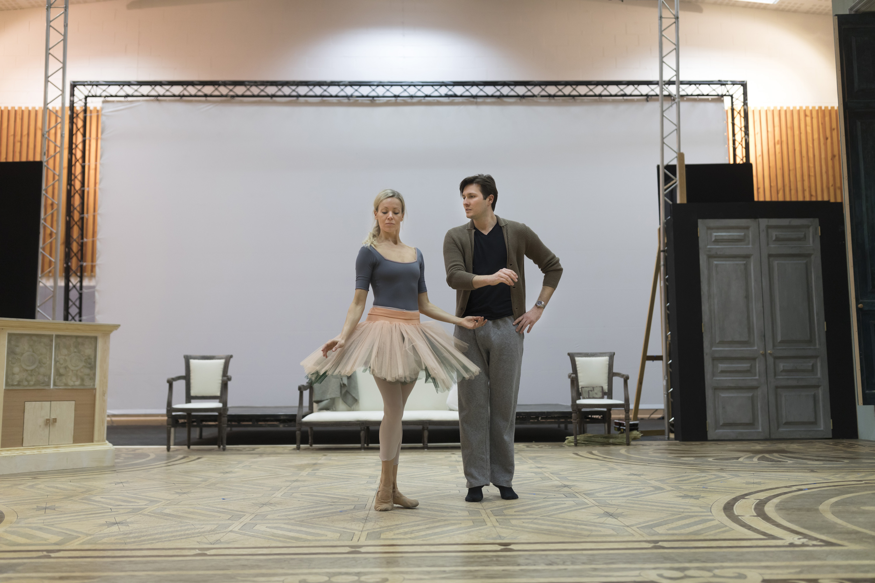 Eve Mutso and Samuel Dale Johnson in rehearsals for Eugene Onegin. Scottish Opera 2018. Credit James Glossop. (2).JPG