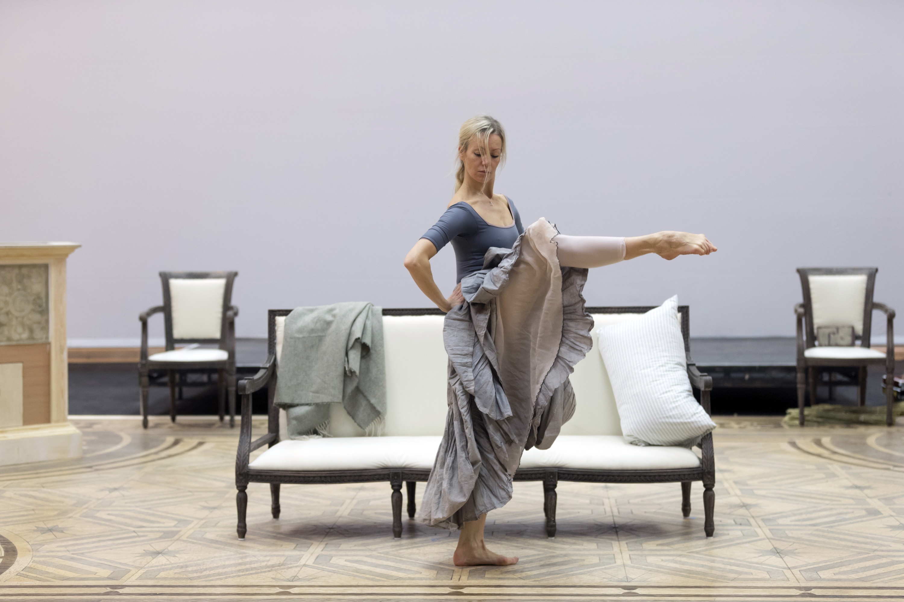 Eve Mutso in rehearsals for Eugene Onegin. Scottish Opera 2018. Credit James Glossop. (2).JPG
