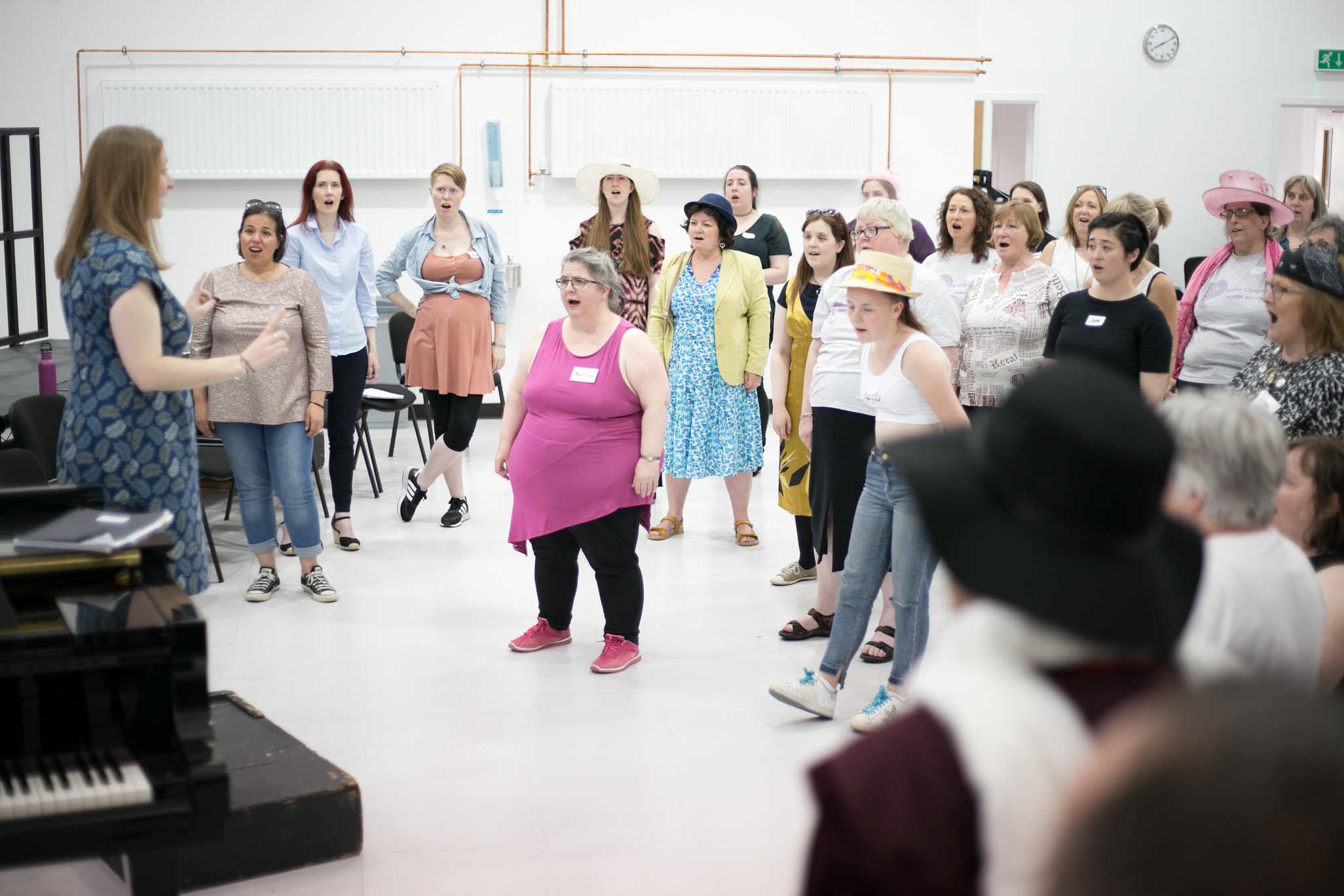 Katy Lavinia Cooper, Community Chorus Master, in Pagliacci rehearsals. Scottish Opera 2018. Credit Megan McEachern..jpg