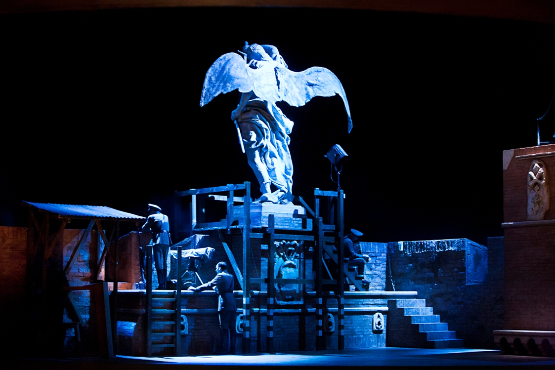 Scottish Opera's Tosca. Credit Mark Hamilton.jpg