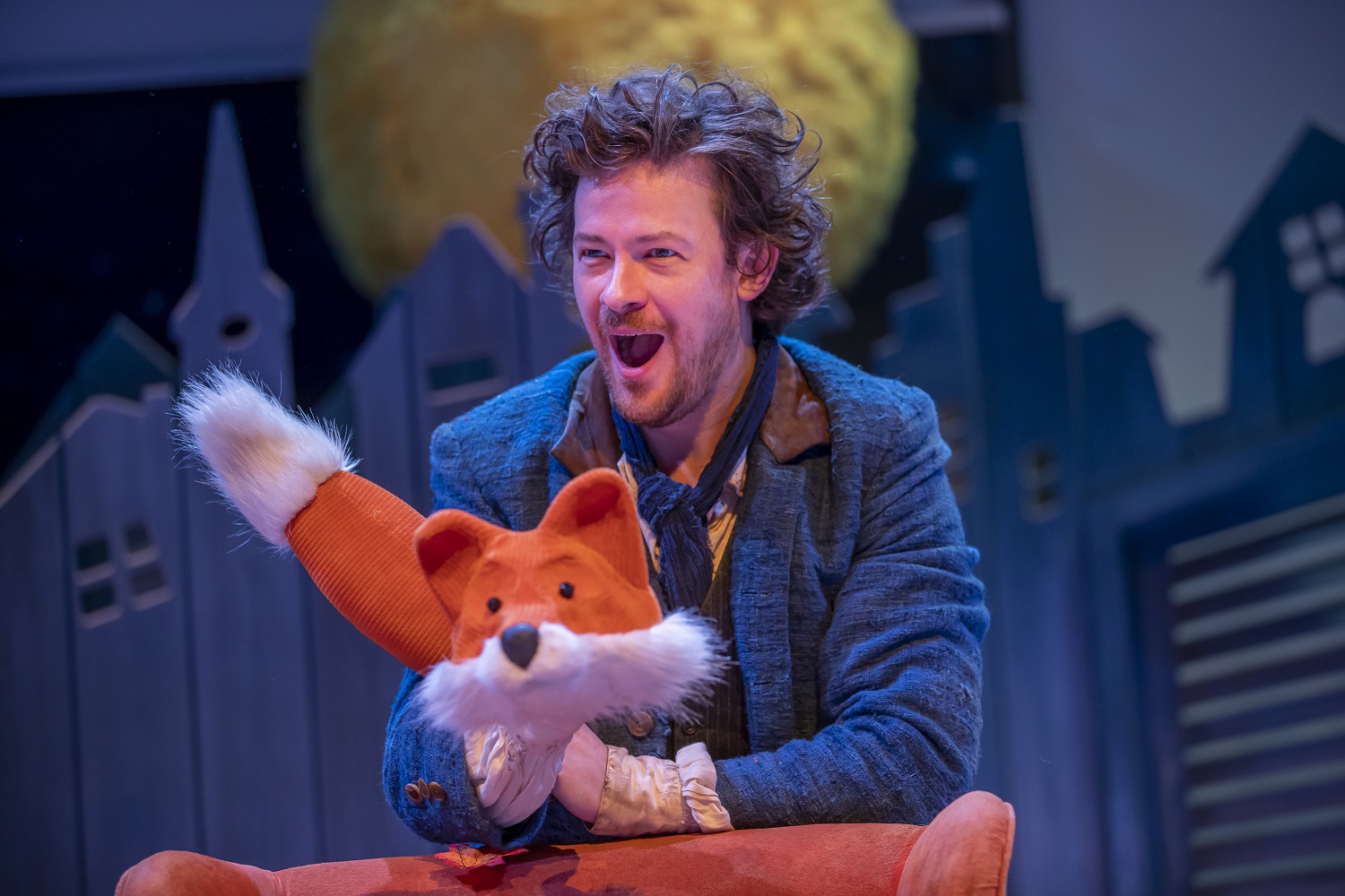 Daniel Keating-Roberts in Fox-tot! Credit James Glossop (4).jpg