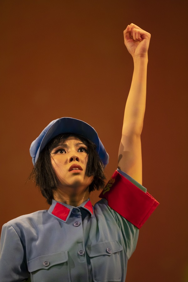 Dancer Yuki Chung in Nixon in China. Scottish Opera 2020. Credit James Glossop..JPG