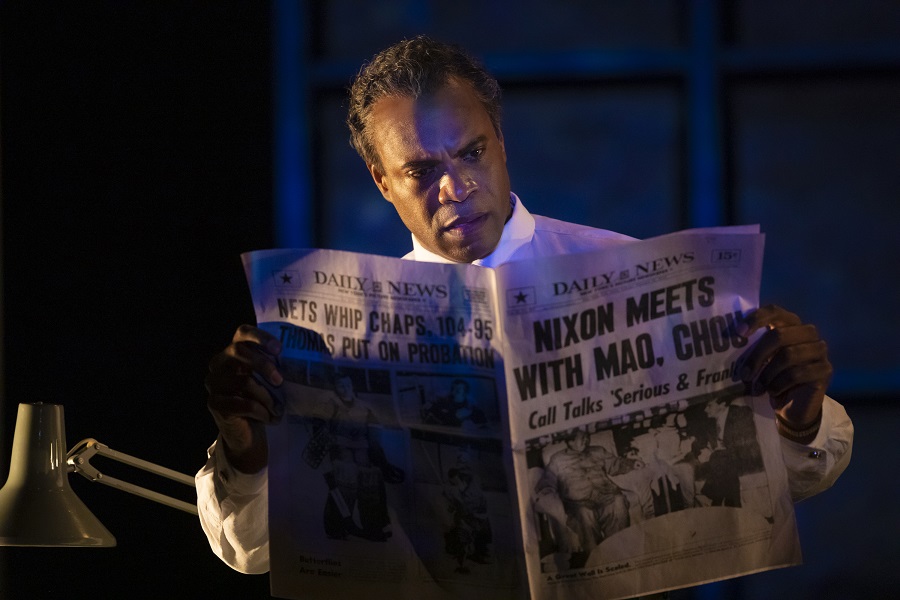 Eric Greene (Richard Nixon) in Nixon in China. Scottish Opera 2020. Credit James Glossop. (3).JPG