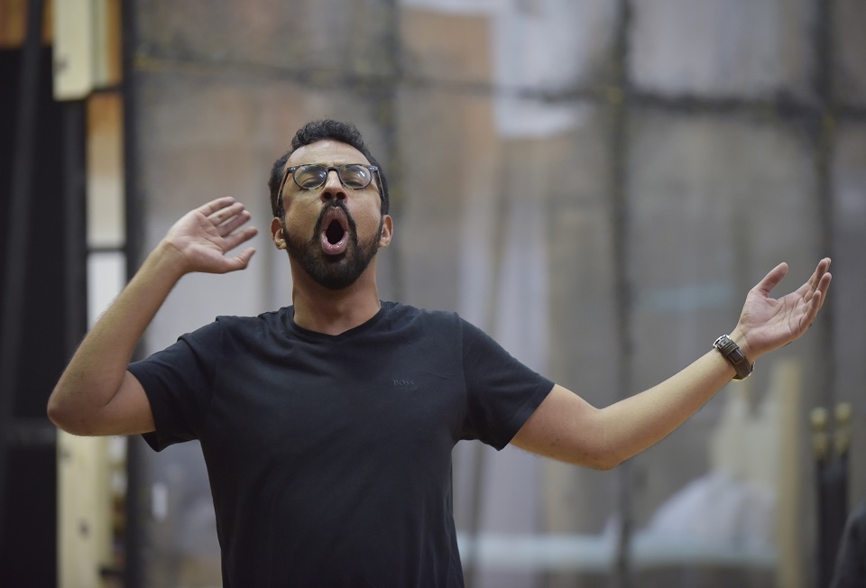 Michel de Souza (Demetrius) in A Midsummer Night's Dream rehearsals. Scottish Opera 2020. Credit Julie Howden..JPG