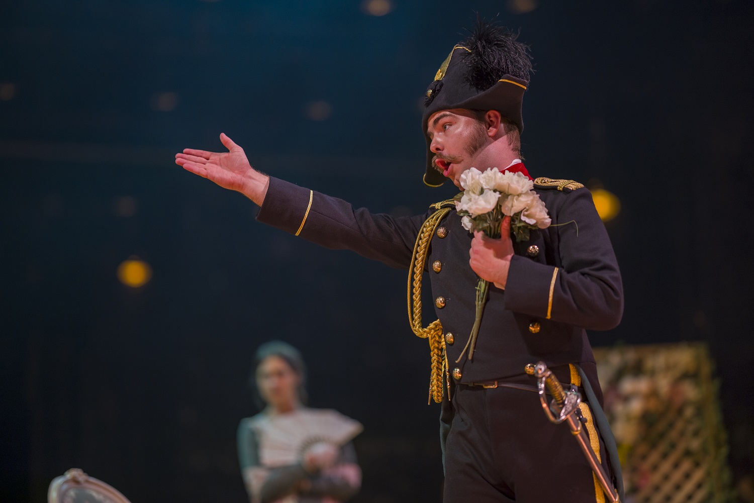 Shengzhi Ren in L'Eeisir d'amore. Scottish Opera 2021. Credit James Glossop (2).JPG