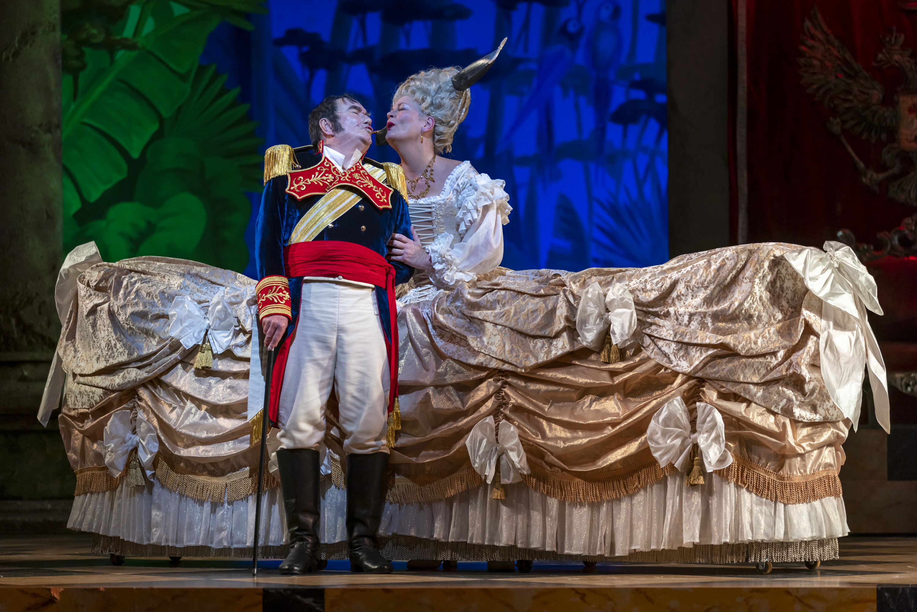 Richrd Suart and Yvonne Howard in The Gondoliers Dress Rehearsal. Scottish Opera 2021. Credit James Glossop..JPG