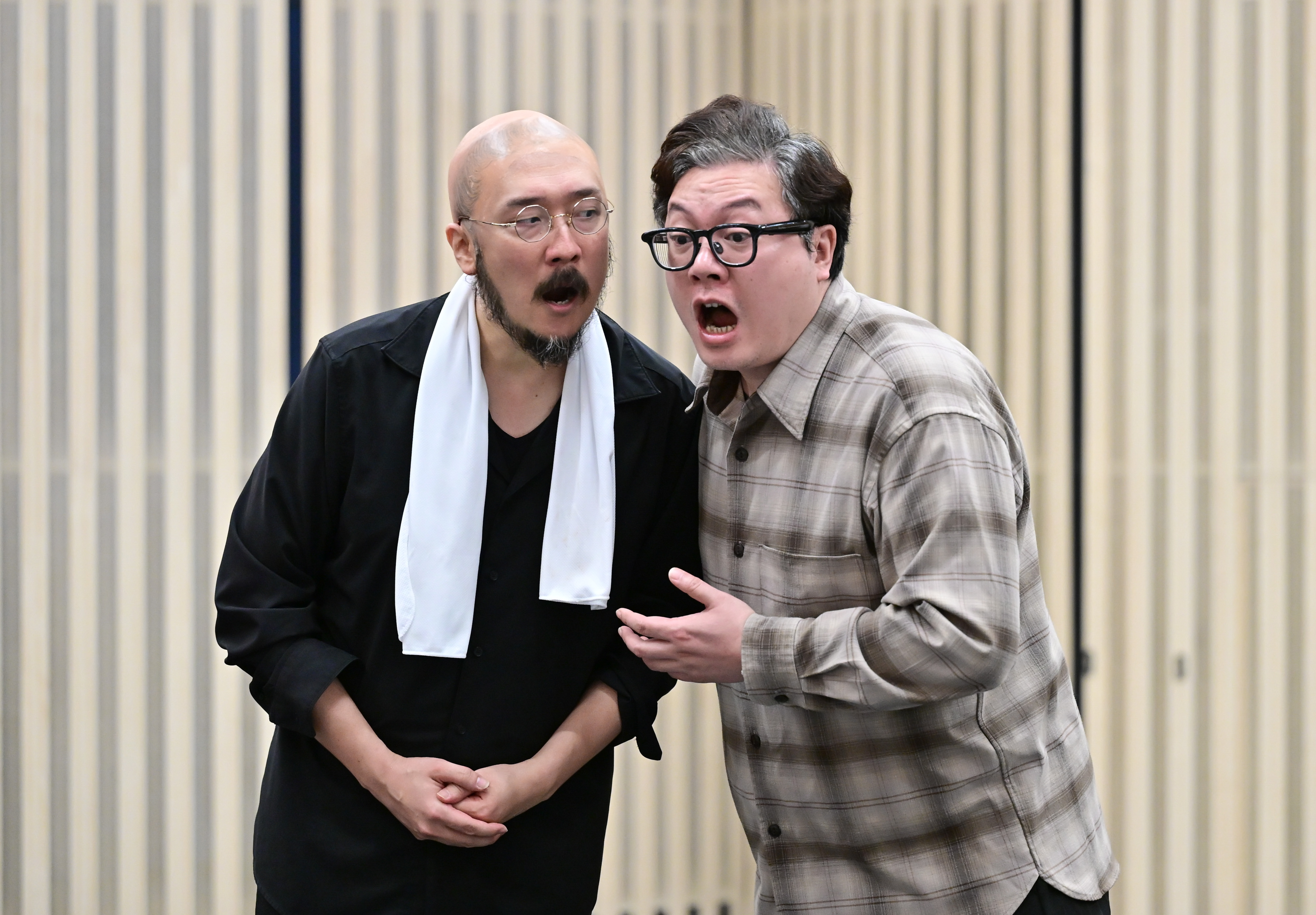 Daisuke Ohyama (Katsushika Hokusai) And Shengzhi Ren (Mr Tozaki & Nishimura Yohachi) In Rehearsals For The Great Wave. Credit Julie Howden..