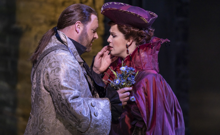 Roland Wood (Don Giovanni) and Kitty Whately (Donna Elvira), Don Giovanni 2022. Credit James Glossop