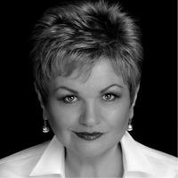 Headshot of Susan Bullock
