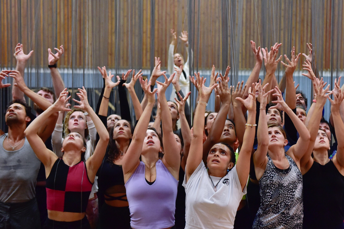 The cast of Ainadamar in rehearsals. Scottish Opera 2022. Credit Julie Howden..jpg