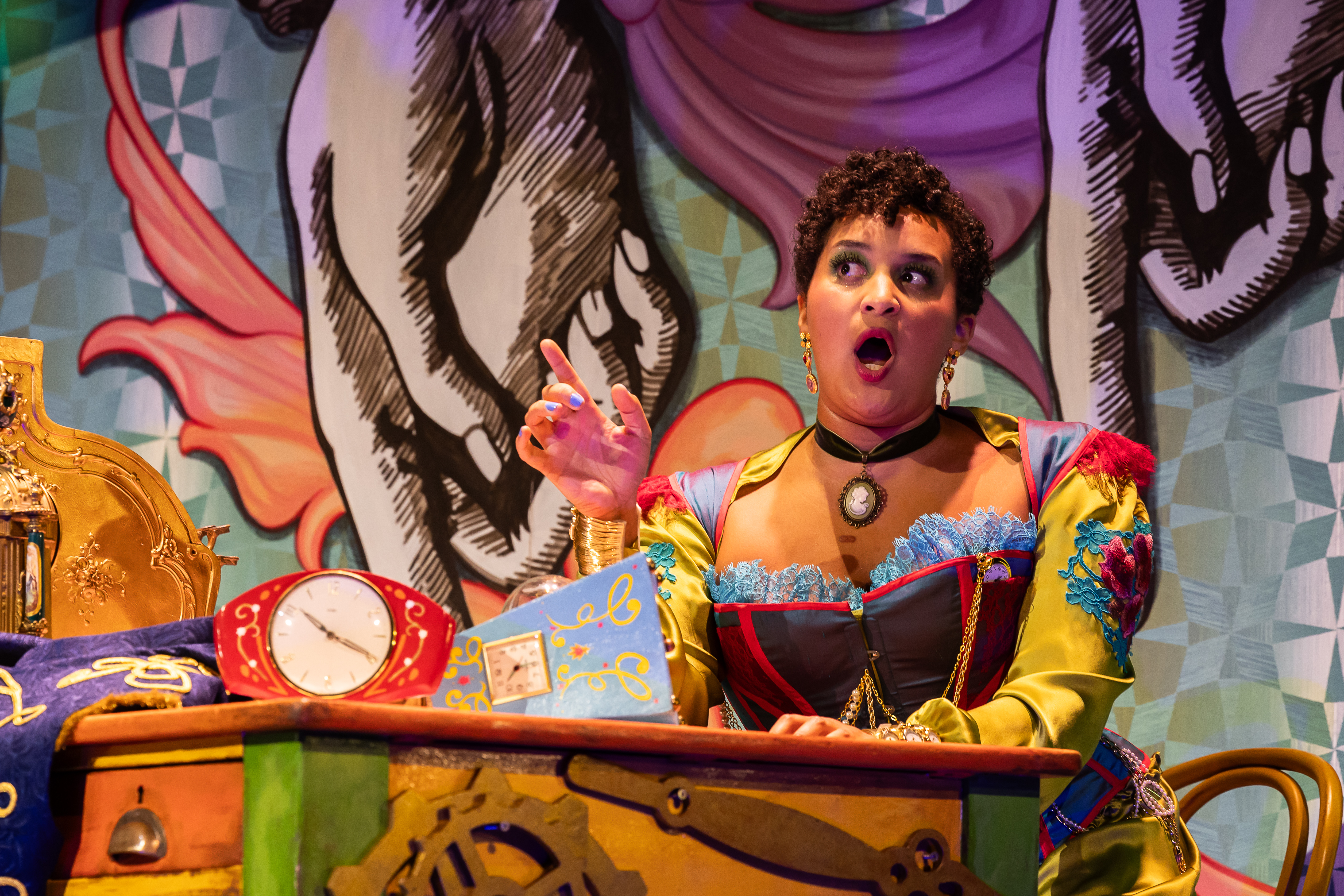 Lea Shaw (Concepcion) In L'heure Espagnole. Scottish Opera. Credit Sally Jubb..