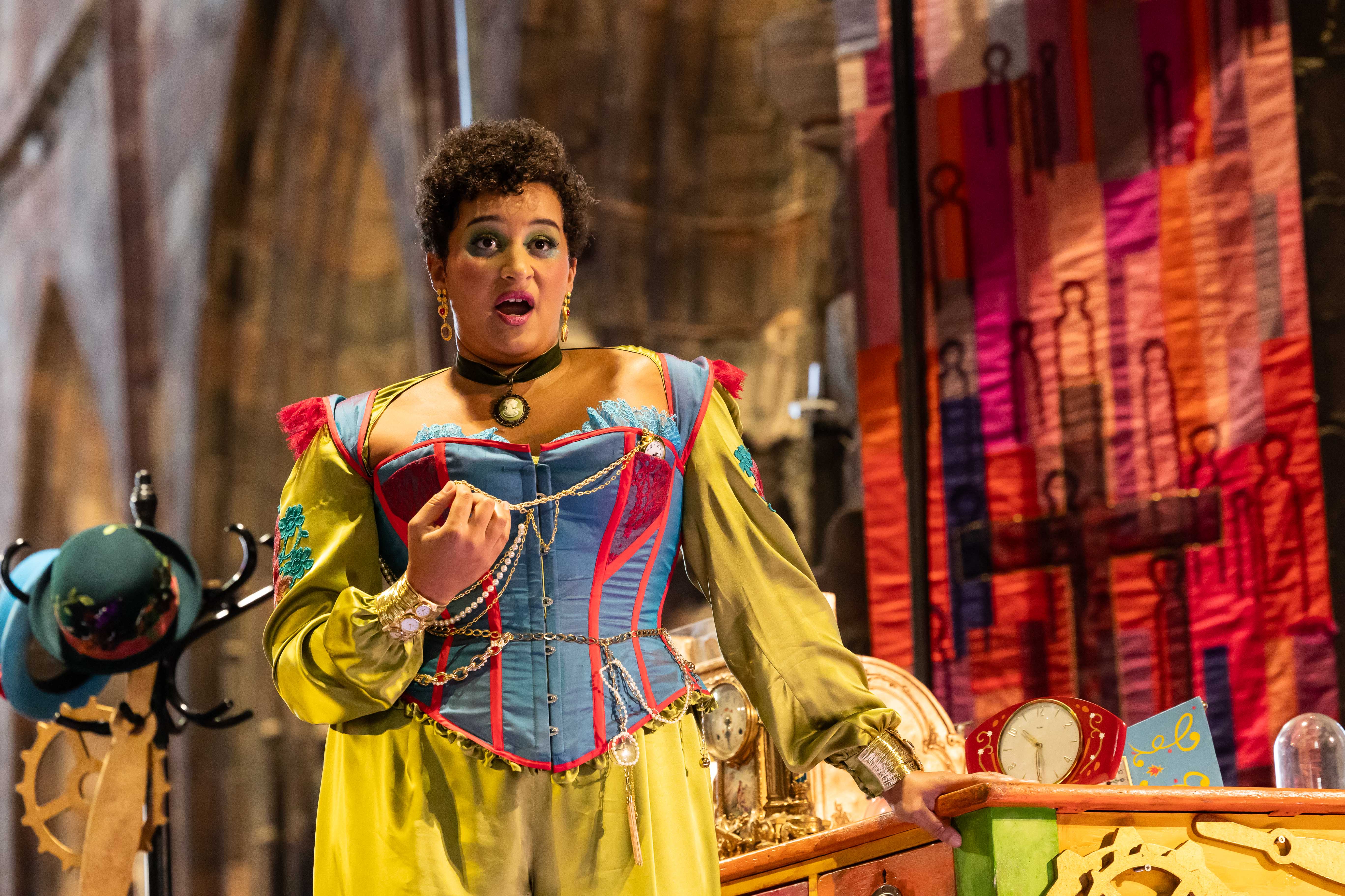 Lea Shaw (Concepción) In Scottish Opera's Production Of L'heure Espagnole. Credit Sally Jubb..