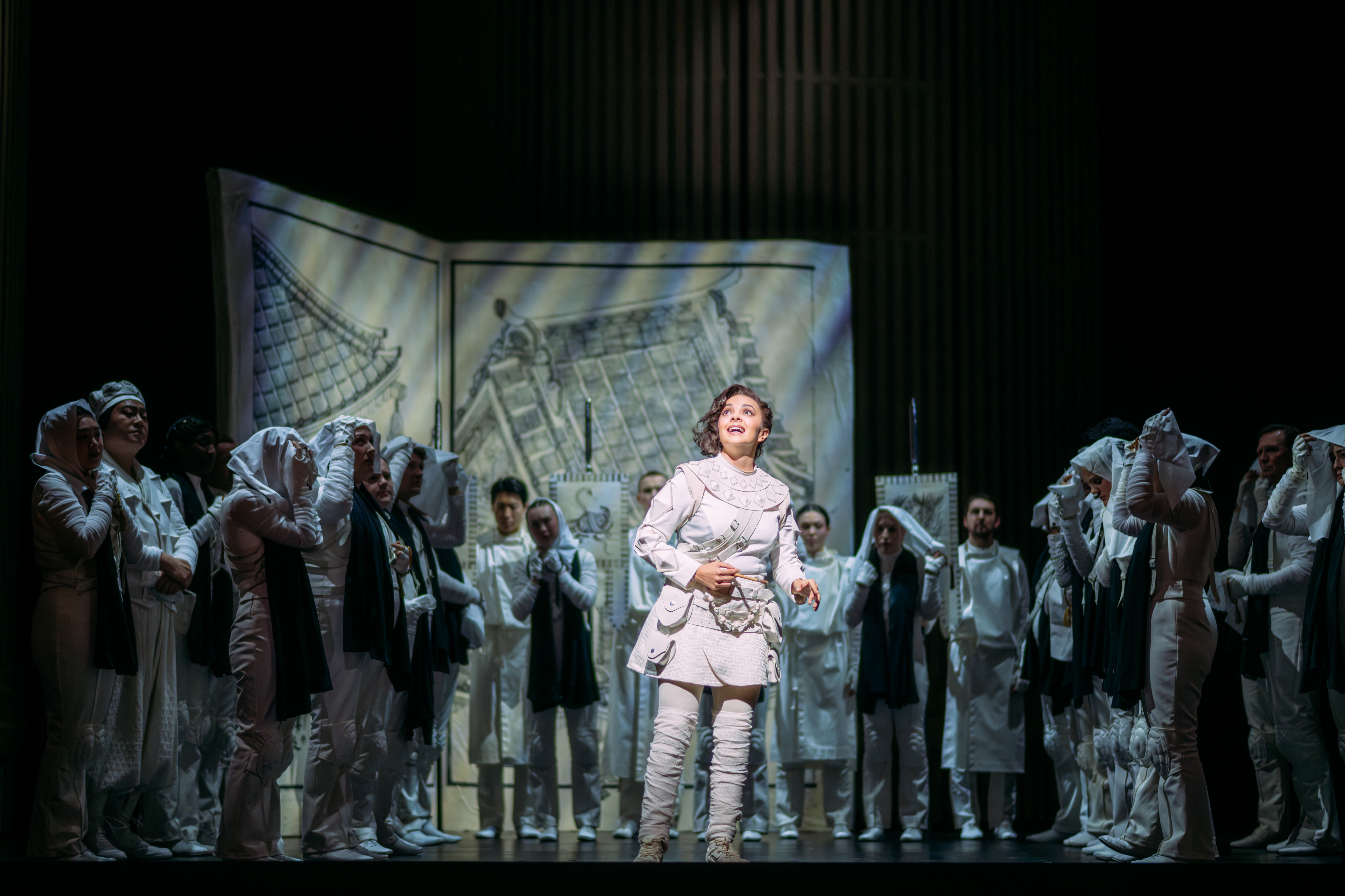 Julieth Lozano Rolong (Katsushika Ōi) In The Great Wave. Credit Mihaela Bodlovic..