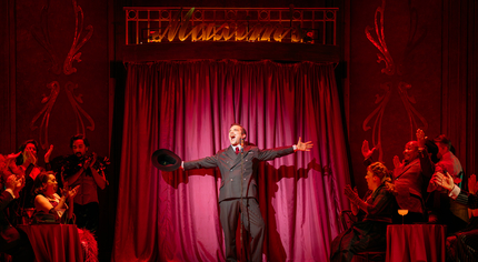 Matthew Kellett Nicky Negus In The Merry Widow Credit Mihaela Bodlovic 2 430 X 236