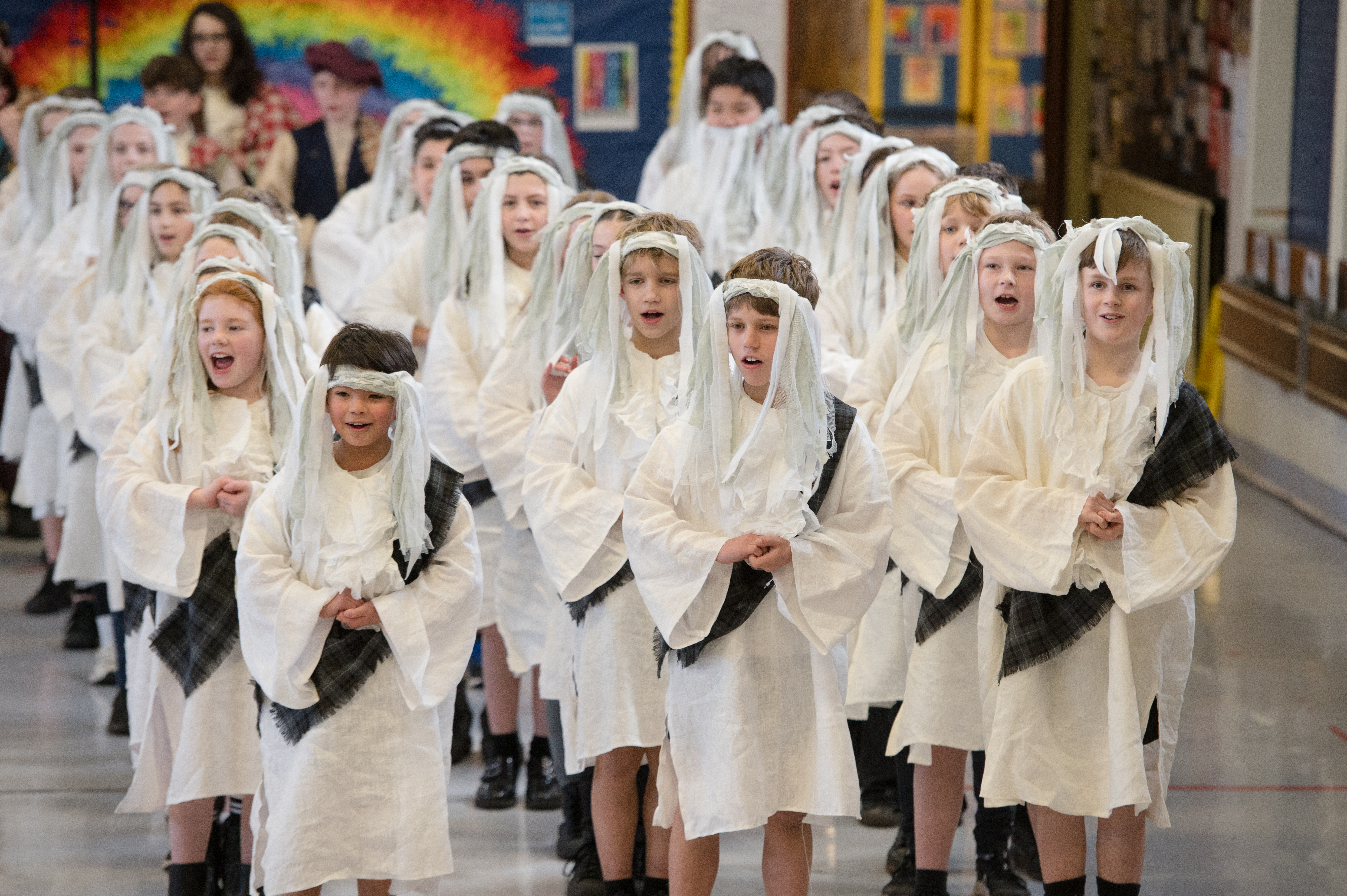 Pupils From Mosshead Primary School Perform The Tale o' Tam o' Shanter. Credit Julie Broadfoot.