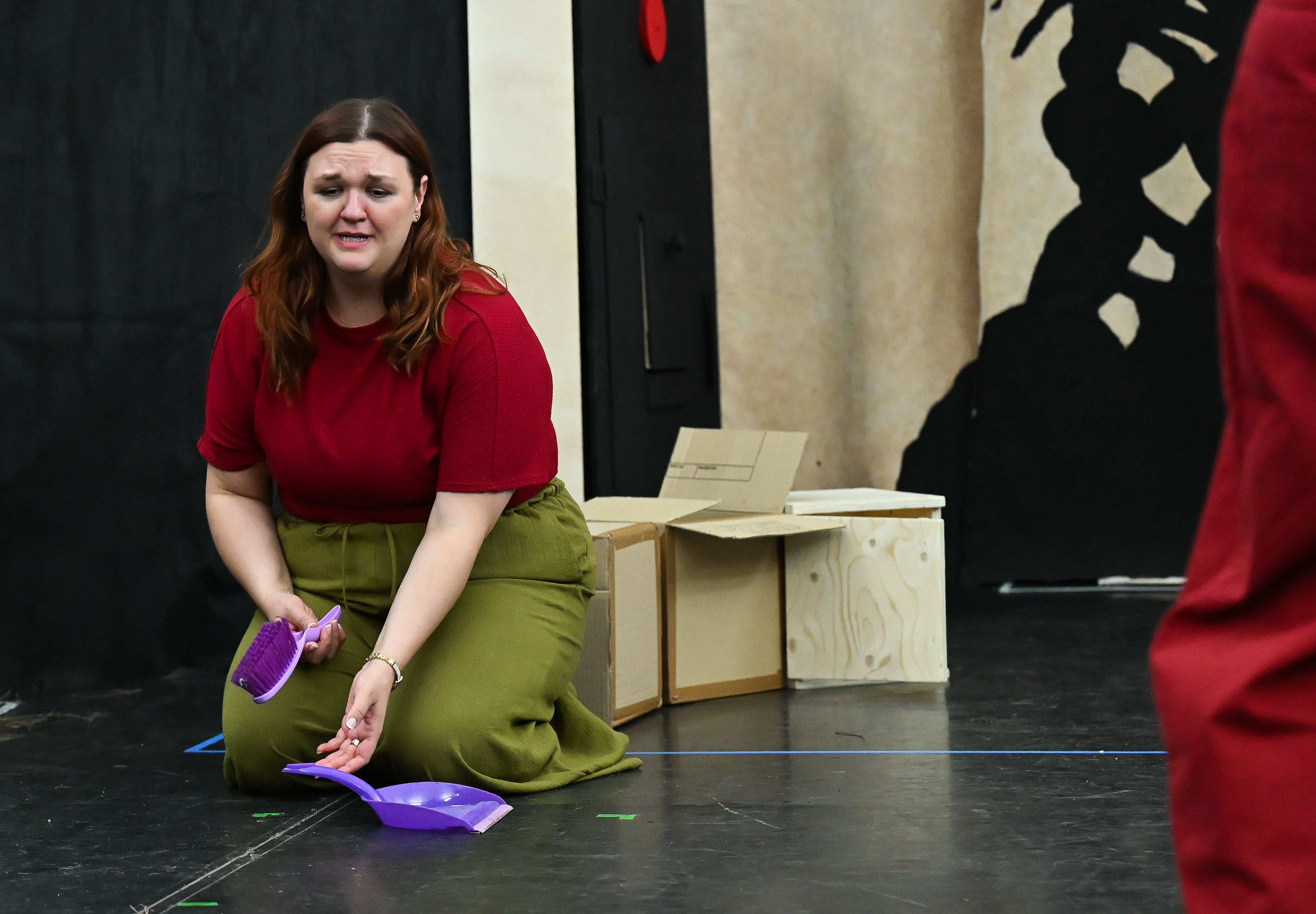 Avery Lafrentz (Gertrude (Mother) and Witch). Credit Julie Howden.