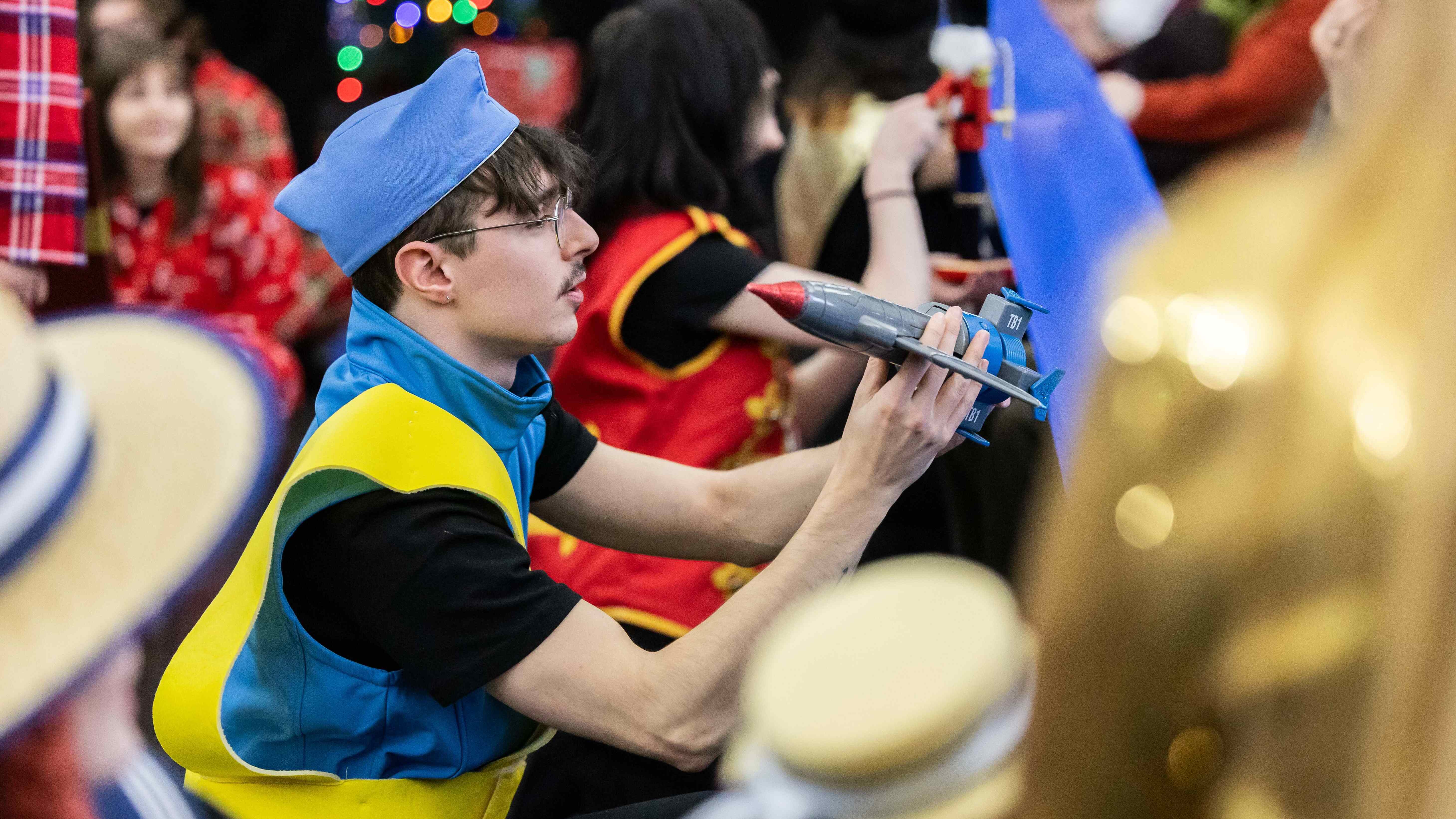 Scottish Opera Young Company in the Dress Rehearsal of The Magic Box. Scottish Opera 2023. Credit Sally Jubb. (5)