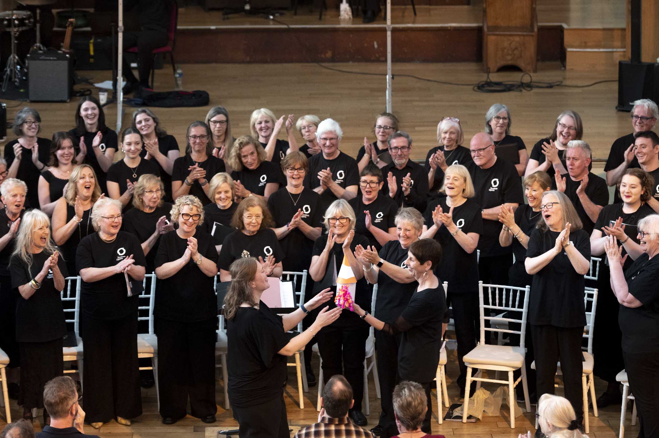 Scottish Opera Community Choir at Summer Sharing 2025. Credit Kirsty Anderson.. (2)