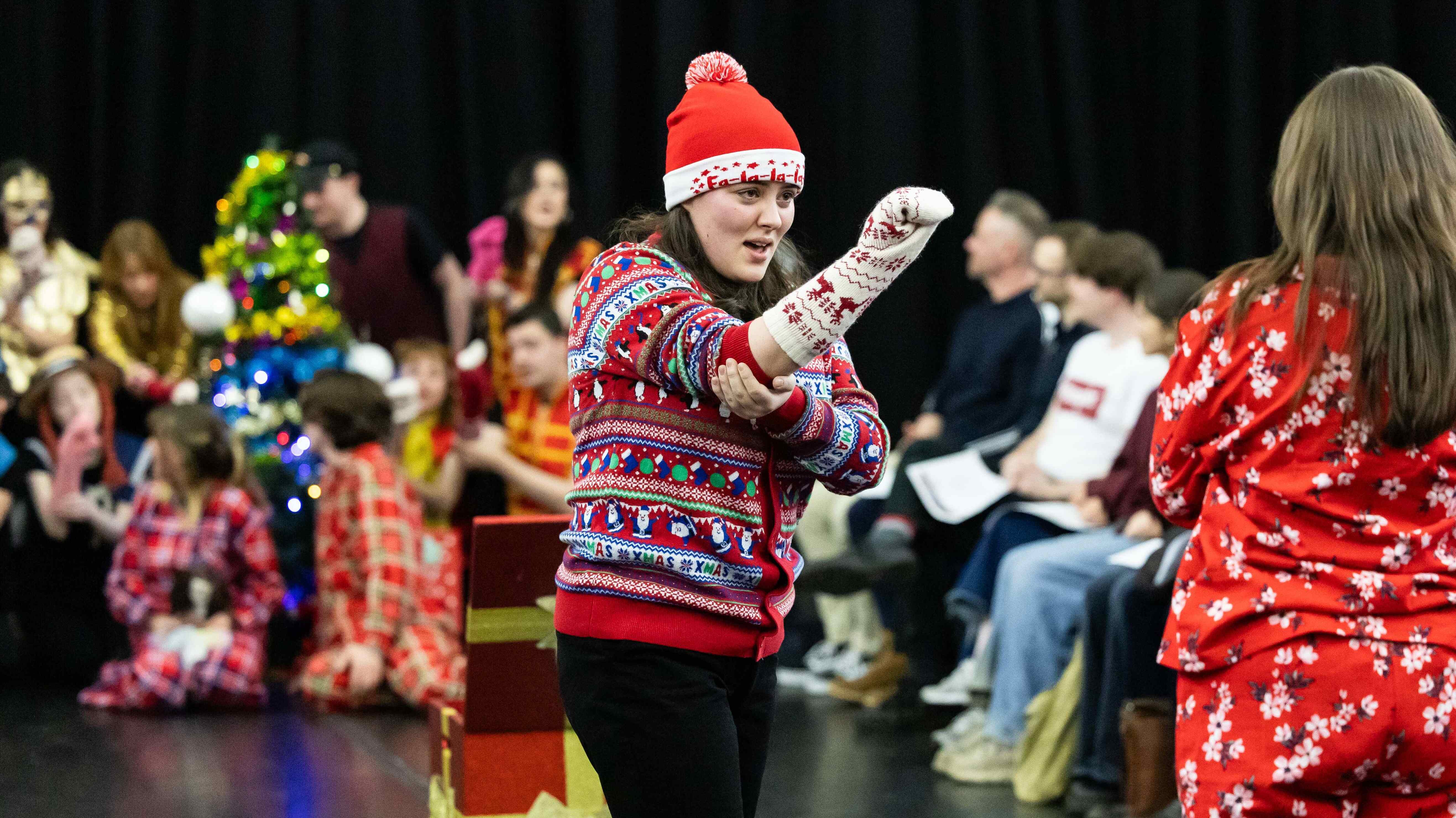 Scottish Opera Young Company in the Dress Rehearsal of The Magic Box. Scottish Opera 2023. Credit Sally Jubb.. (6)