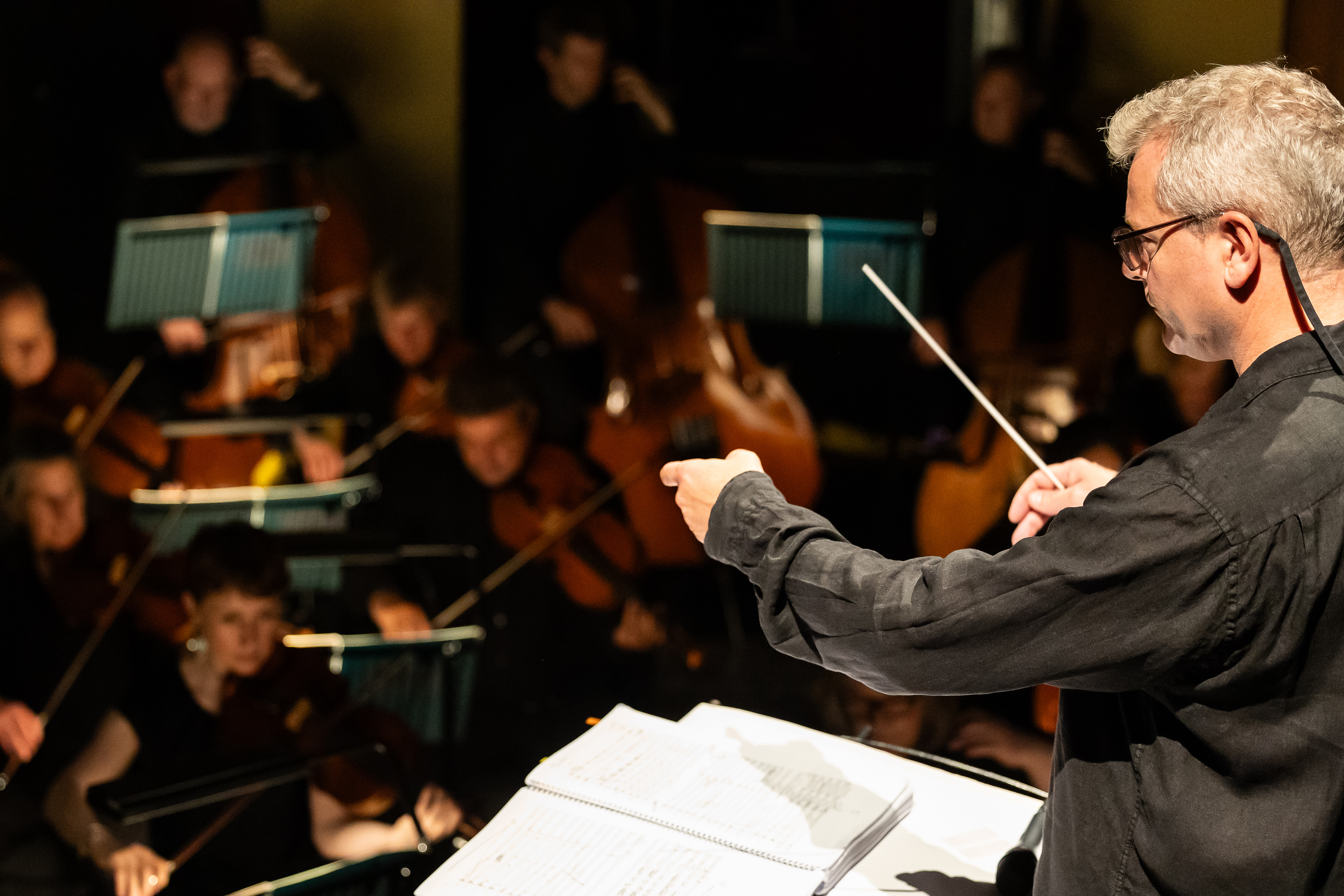 Stuart Stratford Conducts The Orchestra Of Scottish Opera. Credit Sally Jubb..